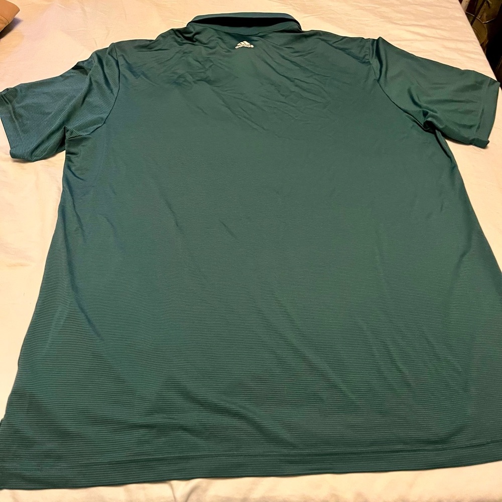 ⛳️🏌️‍♂️5/$7 Men's Green Striped Golf Shirt